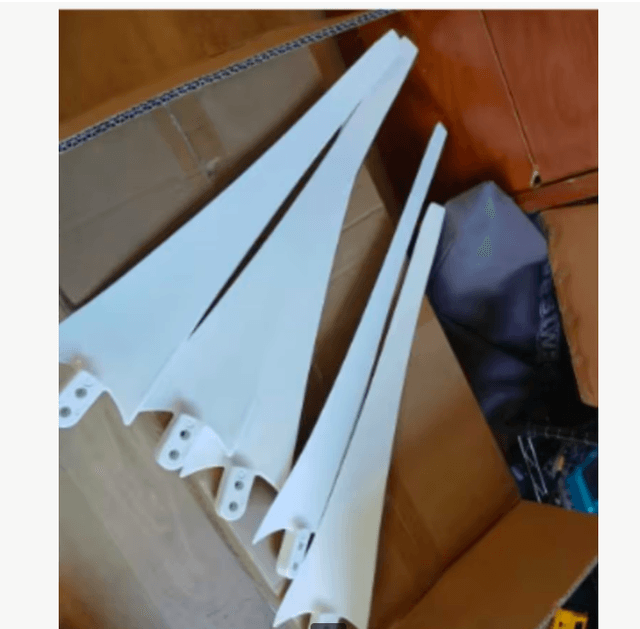 Windmolen / Wind generator 500 Watt met 5 bladen 12V