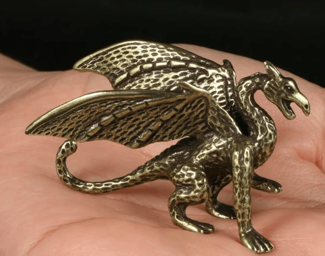 Prachtig messing beeldje van een Draak (5,5cm)