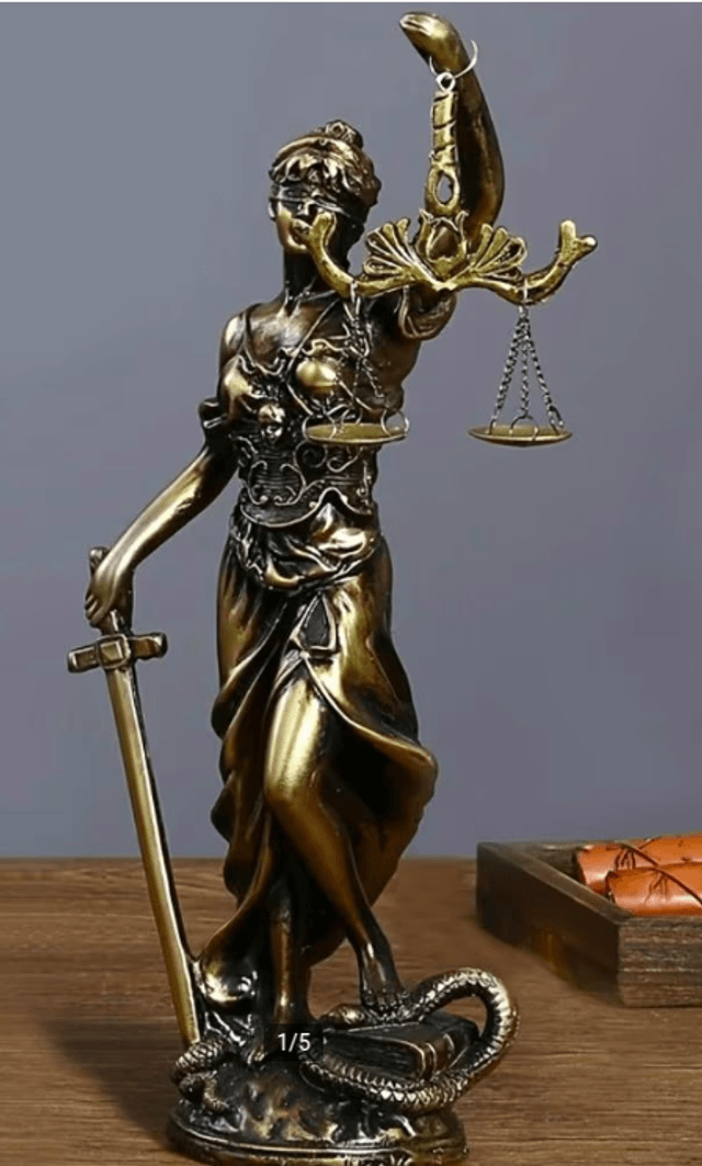 Luxe beeld Vrouwe Justitie / Godin van Gerechtigheid (20cm)